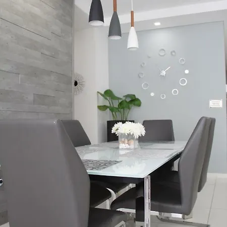 Marsascala Interlace With Free Parking